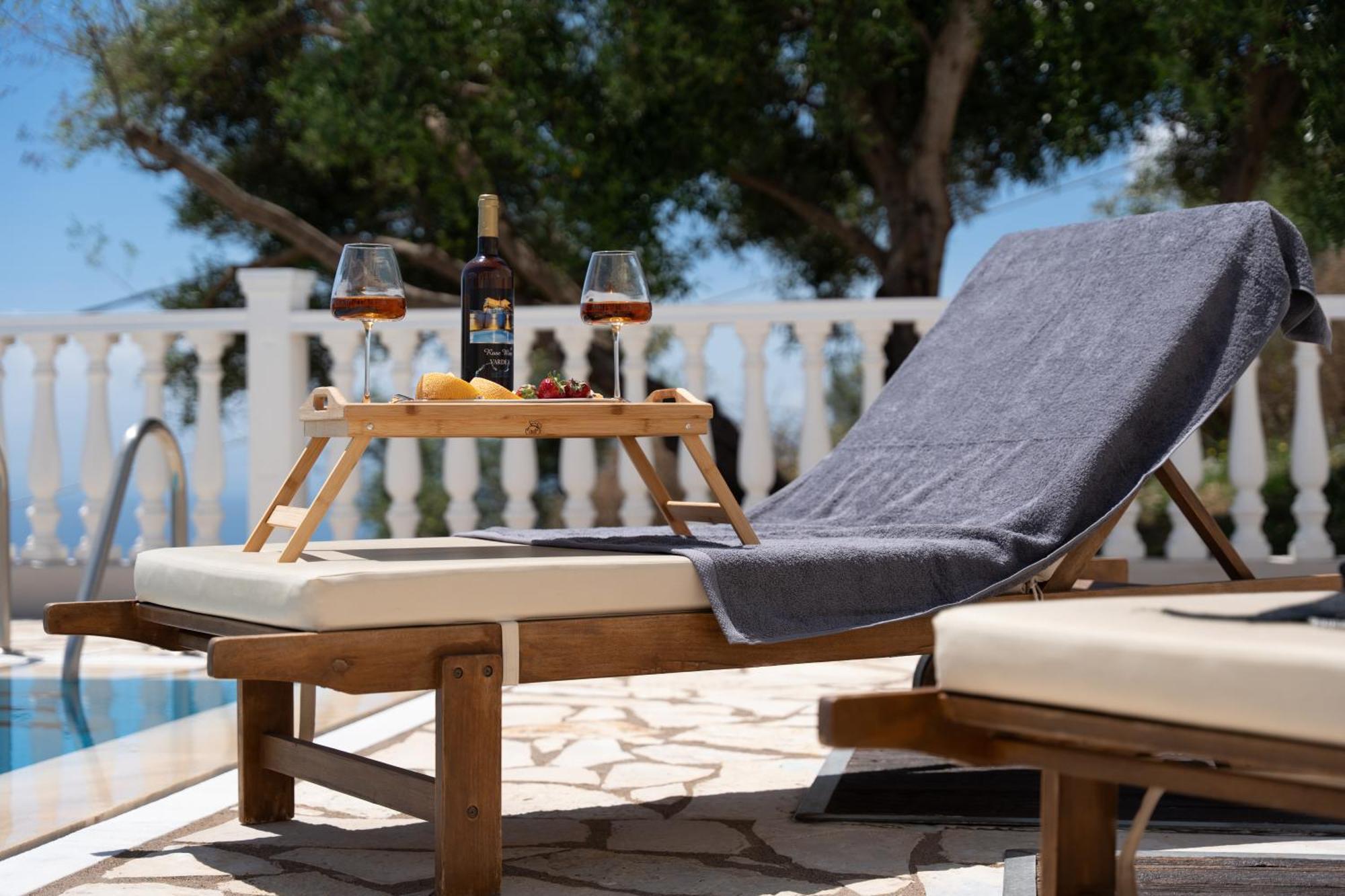 Villa Dream Apartments Vasiliki Eksteriør billede